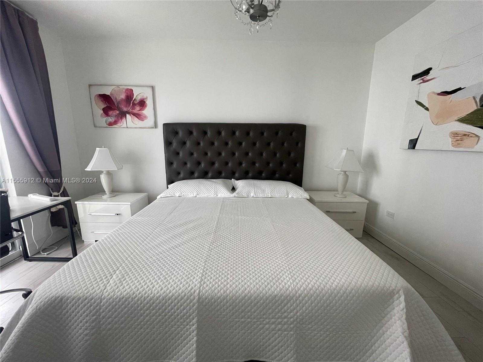 Small Image of 801 BRICKELL KEY BLVD #1610, Miami Number 12