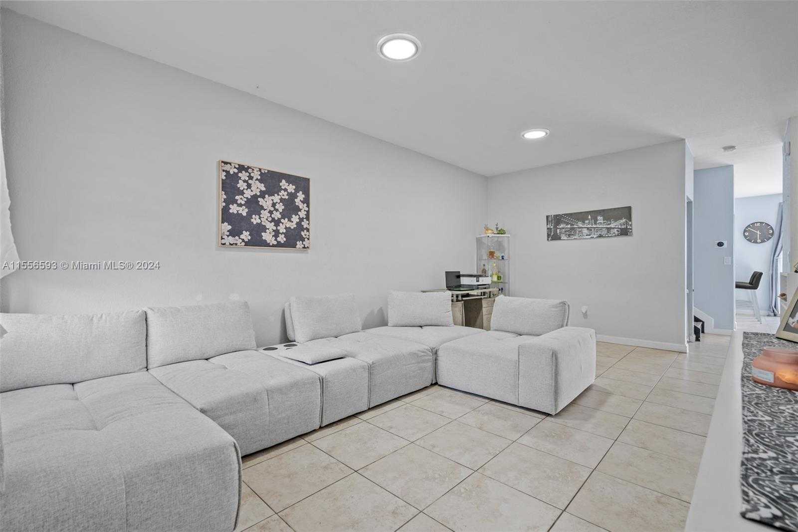 Small Image of 23872 SOUTH WEST 117TH PL #23872, Homestead Number 4