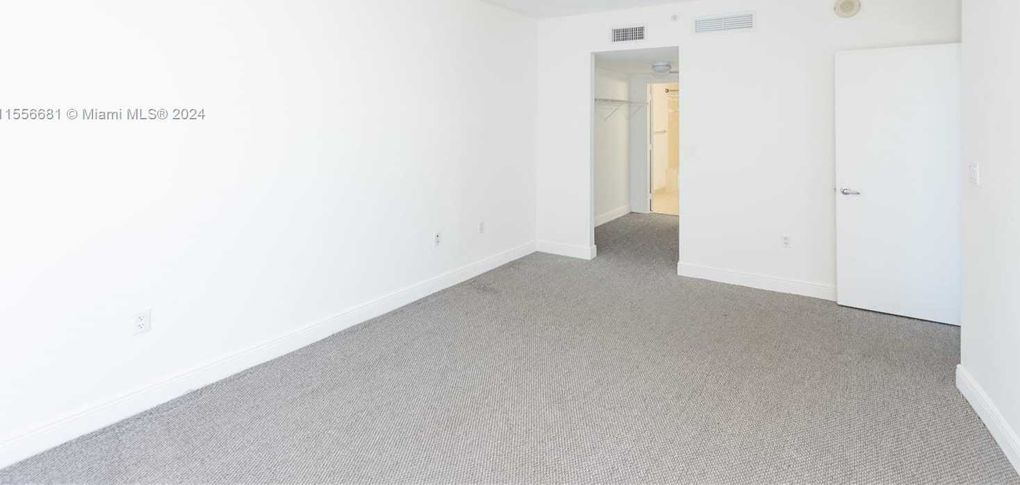 Small Image of 1750 NORTH BAYSHORE DR #2202, Miami Number 14