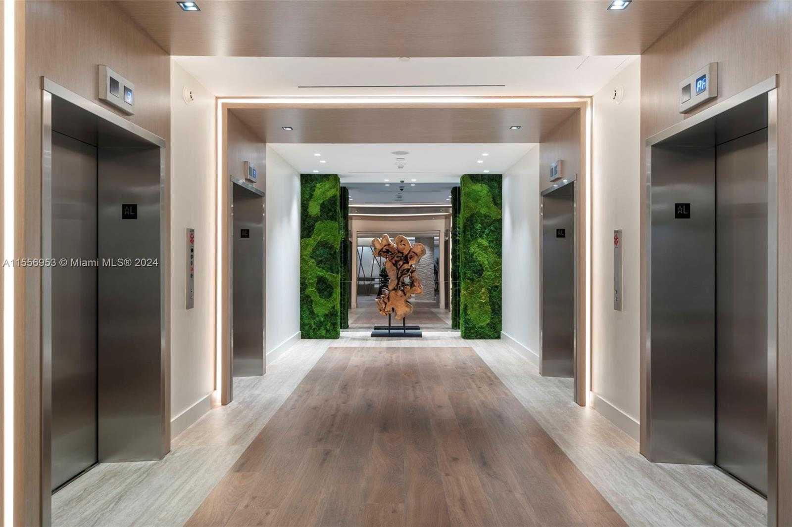Small Image of 2301 COLLINS AVE #410, Miami Beach Number 31
