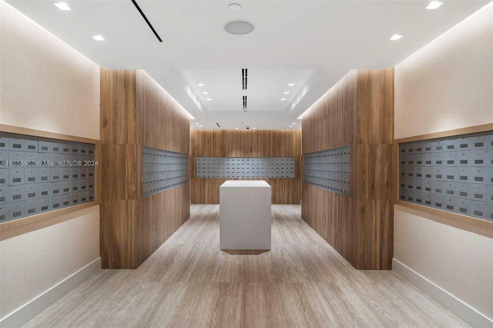 Small Image of 2301 COLLINS AVE #410, Miami Beach Number 32