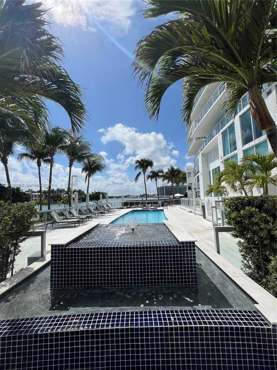 Small Image of 6700 INDIAN CREEK DR #701, Miami Beach Number 20
