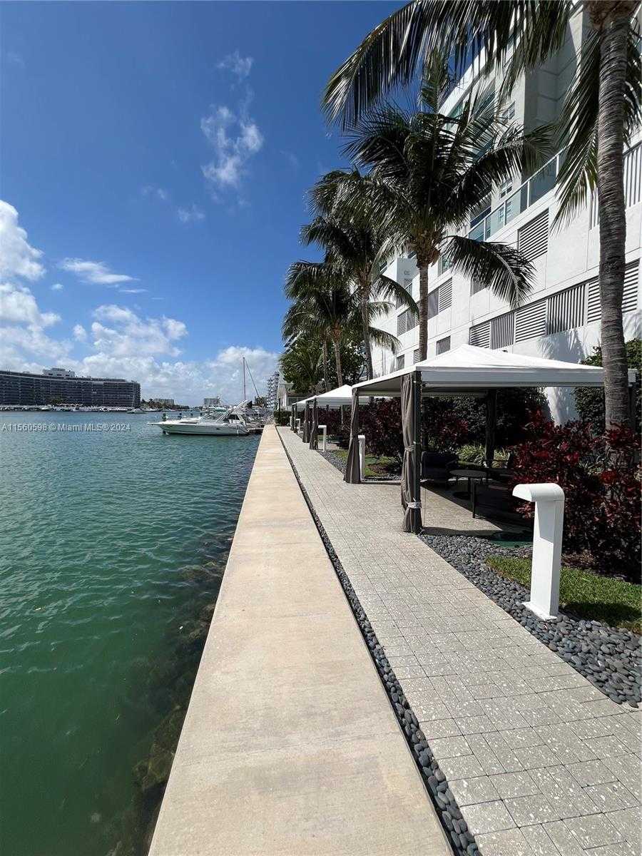 Small Image of 6700 INDIAN CREEK DR #701, Miami Beach Number 24