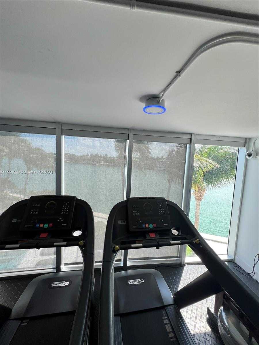 Small Image of 6700 INDIAN CREEK DR #701, Miami Beach Number 32