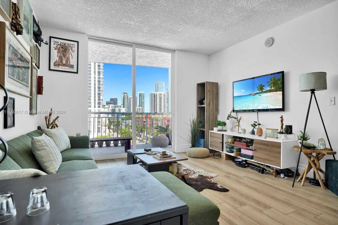 Small Image of 275 NORTH EAST 18TH ST #909, Miami Number 8