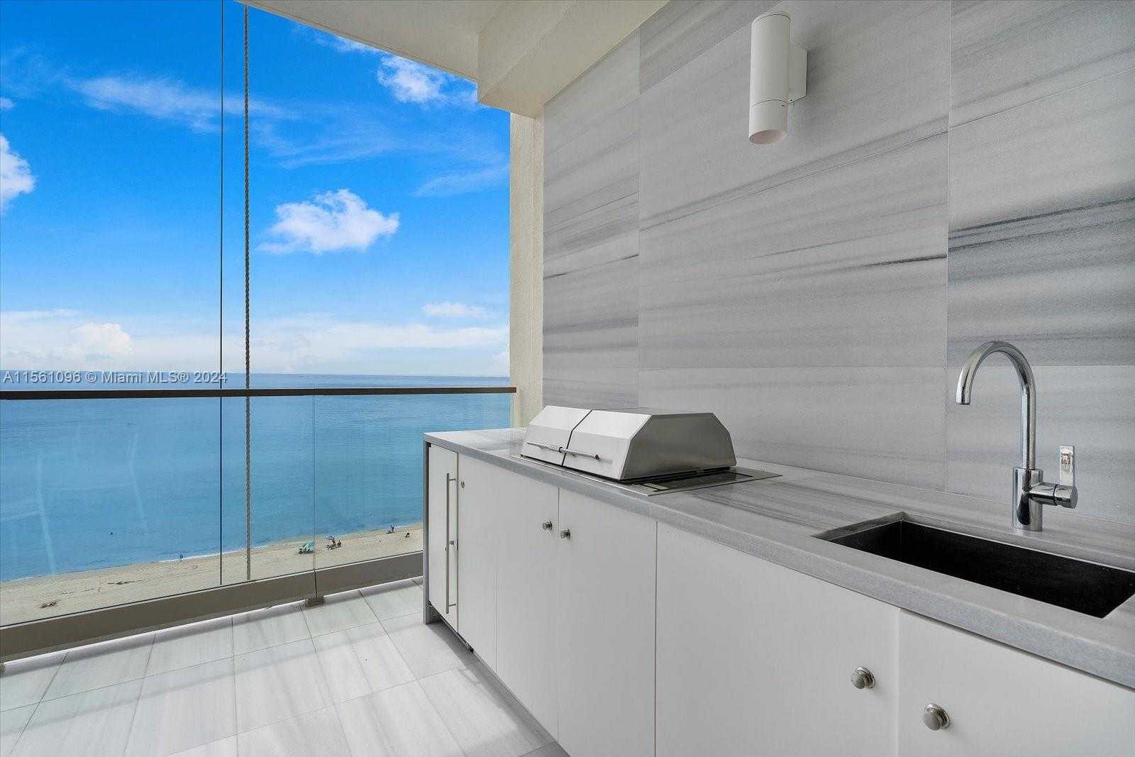 Small Image of 17901 COLLINS AVENUE #902, Sunny Isles Beach Number 16