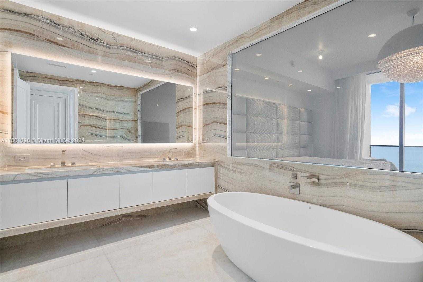 Small Image of 17901 COLLINS AVENUE #902, Sunny Isles Beach Number 26