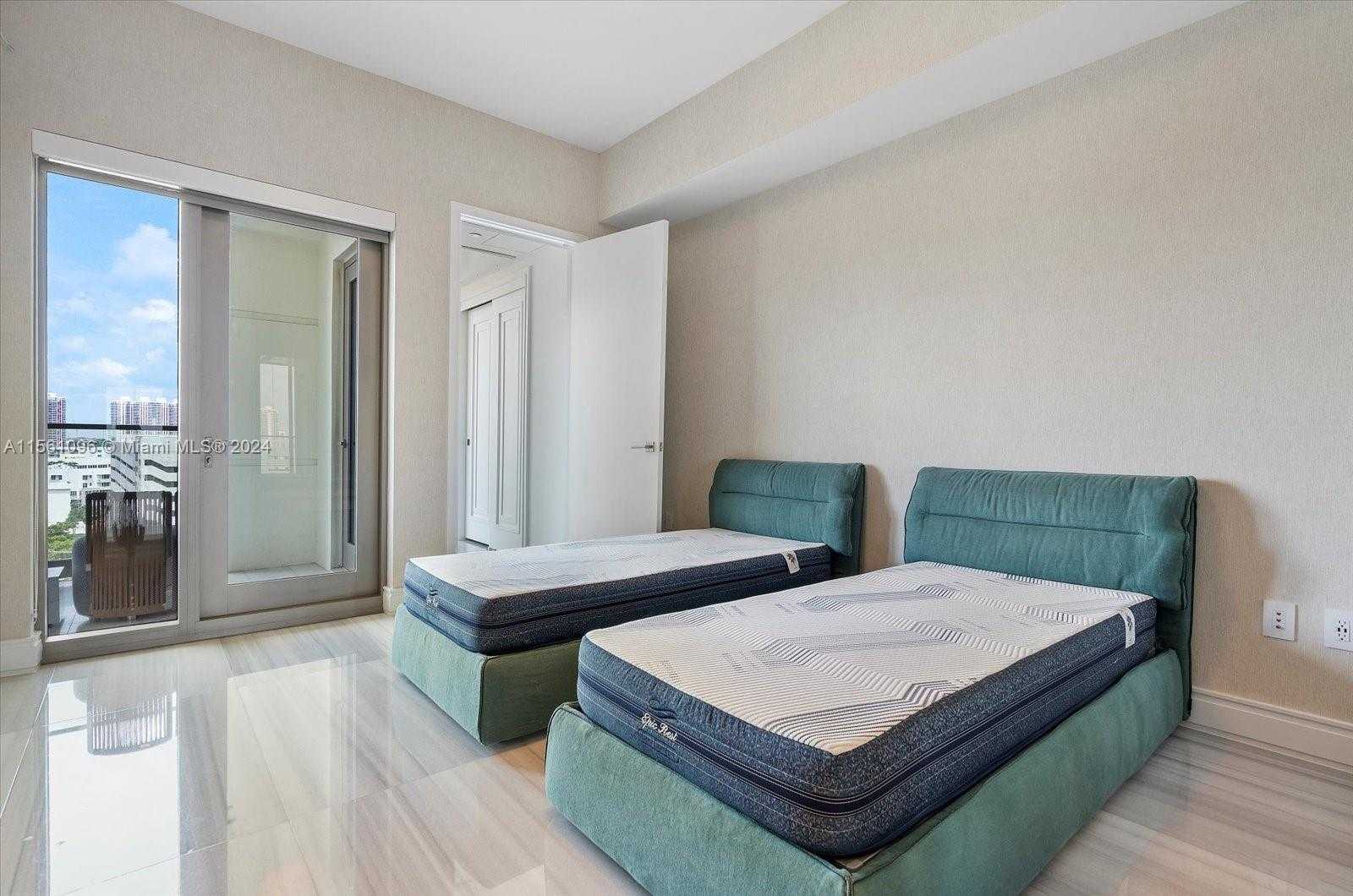 Small Image of 17901 COLLINS AVENUE #902, Sunny Isles Beach Number 37