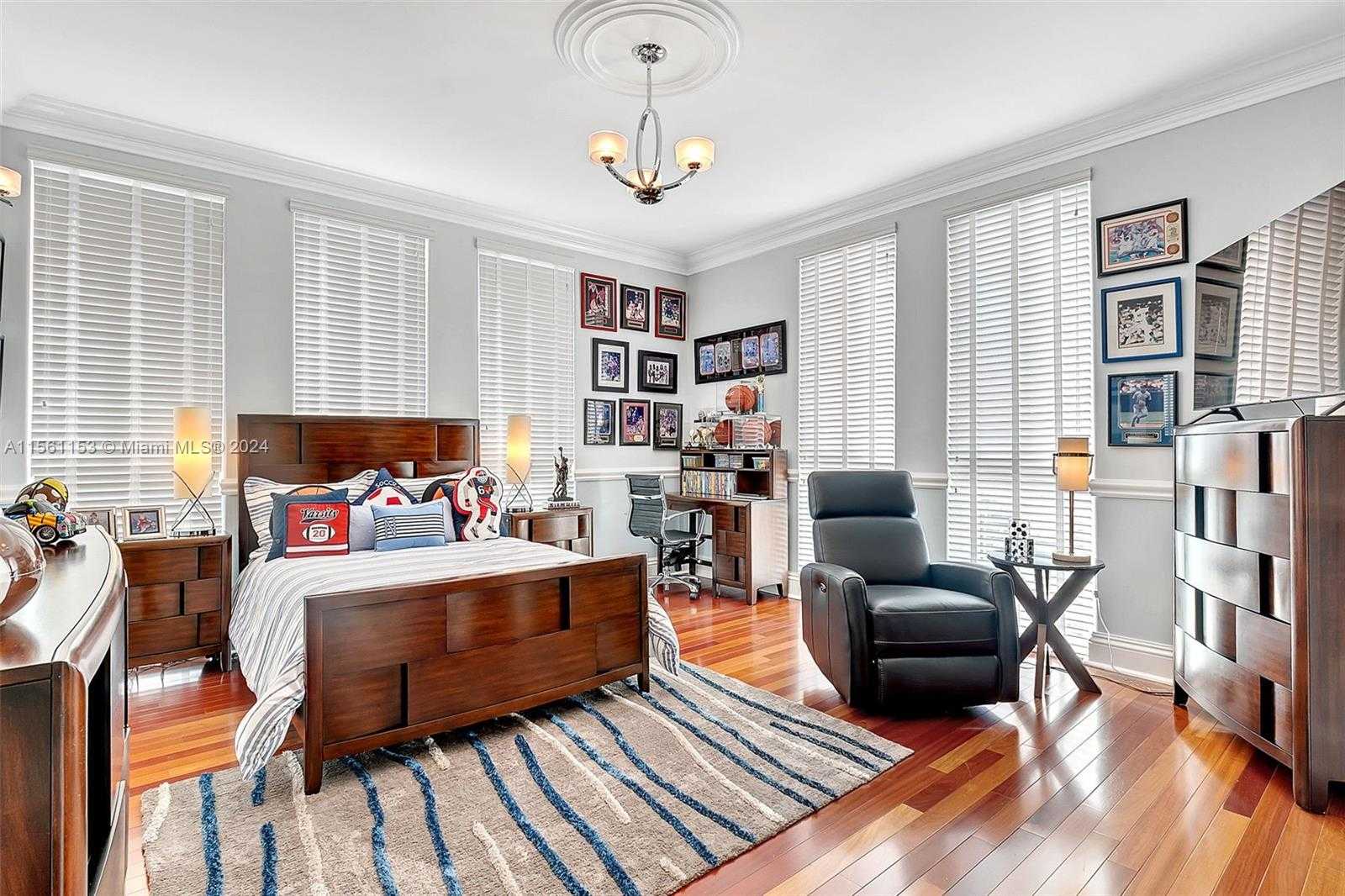 Small Image of 600 CORAL WAY #5, Coral Gables Number 21