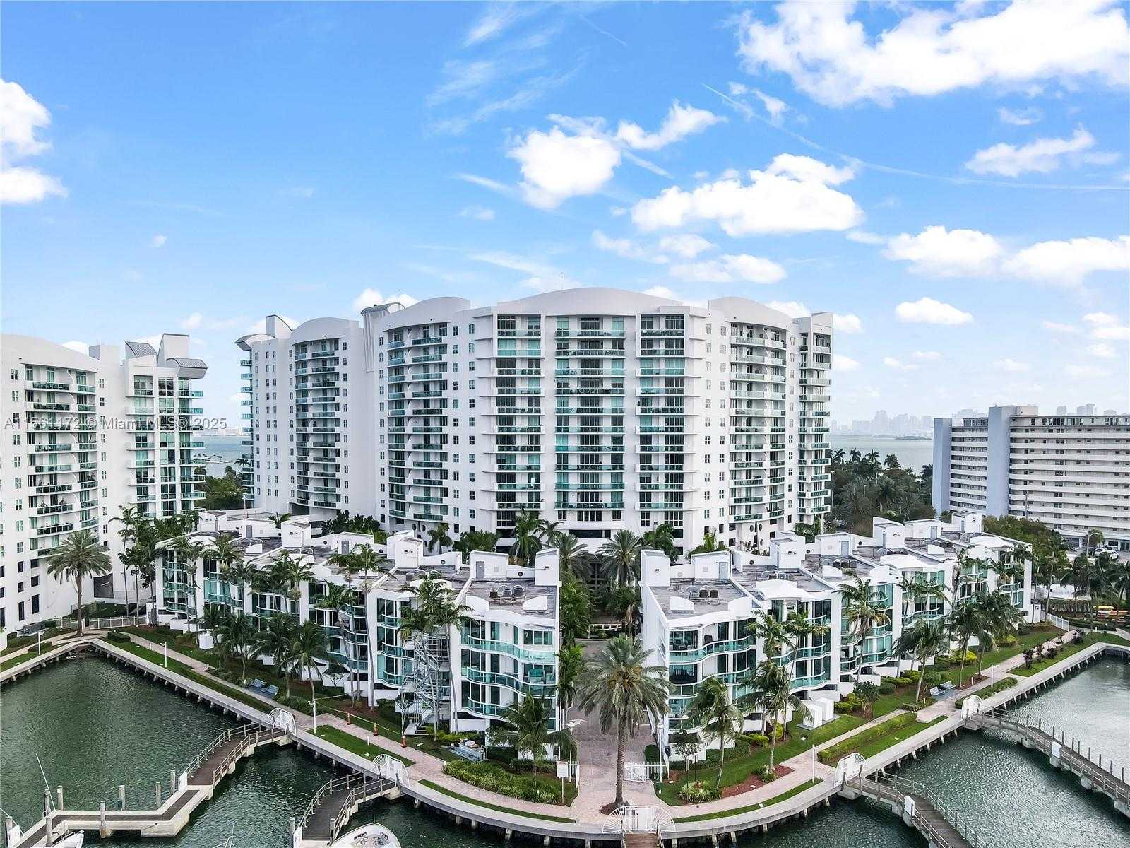 Small Image of 7900 HARBOR ISLAND DR #1001, North Bay Village Number 14