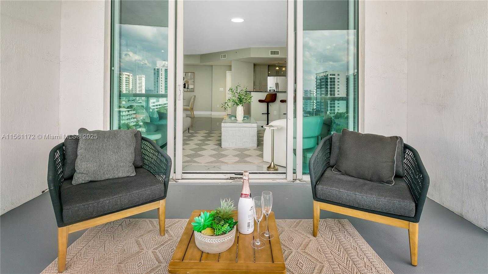 Small Image of 7900 HARBOR ISLAND DR #1001, North Bay Village Number 32
