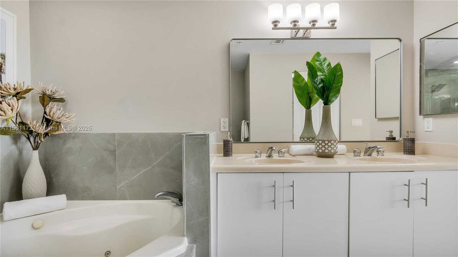 Small Image of 7900 HARBOR ISLAND DR #1001, North Bay Village Number 41