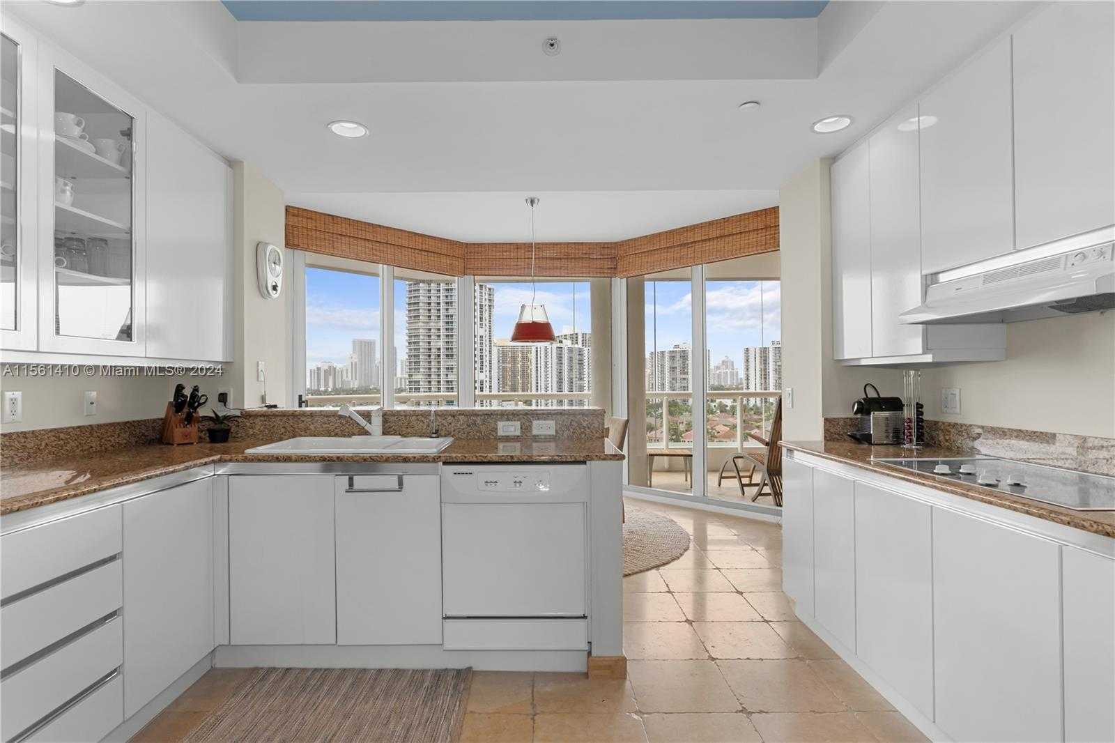 Small Image of 21050 Point Pl, Aventura, FL 33180, USA Number 12