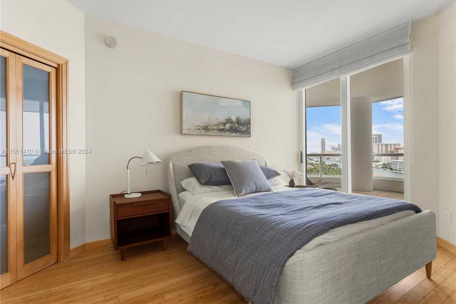 Small Image of 21050 Point Pl, Aventura, FL 33180, USA Number 27