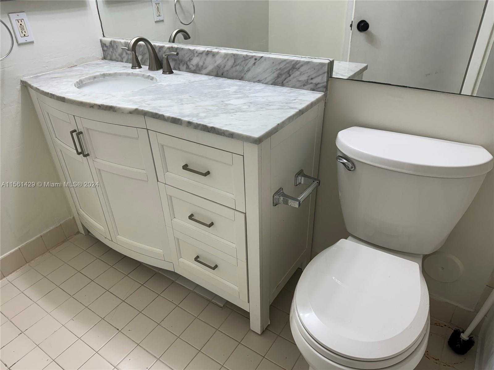 Small Image of 520 SOUTH PARK RD #16-12, Hollywood Number 20