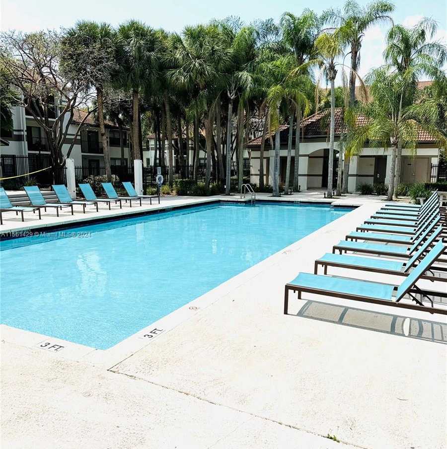 Small Image of 520 SOUTH PARK RD #16-12, Hollywood Number 7