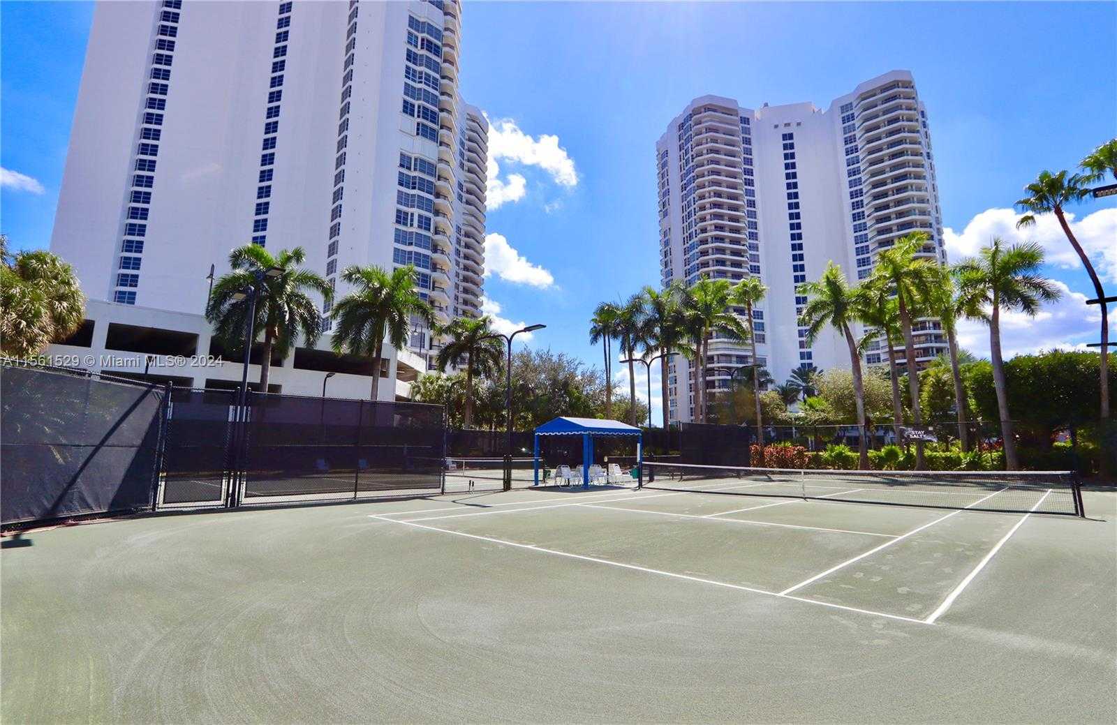 Small Image of 19101 MYSTIC POINTE DR #1411, Aventura Number 29