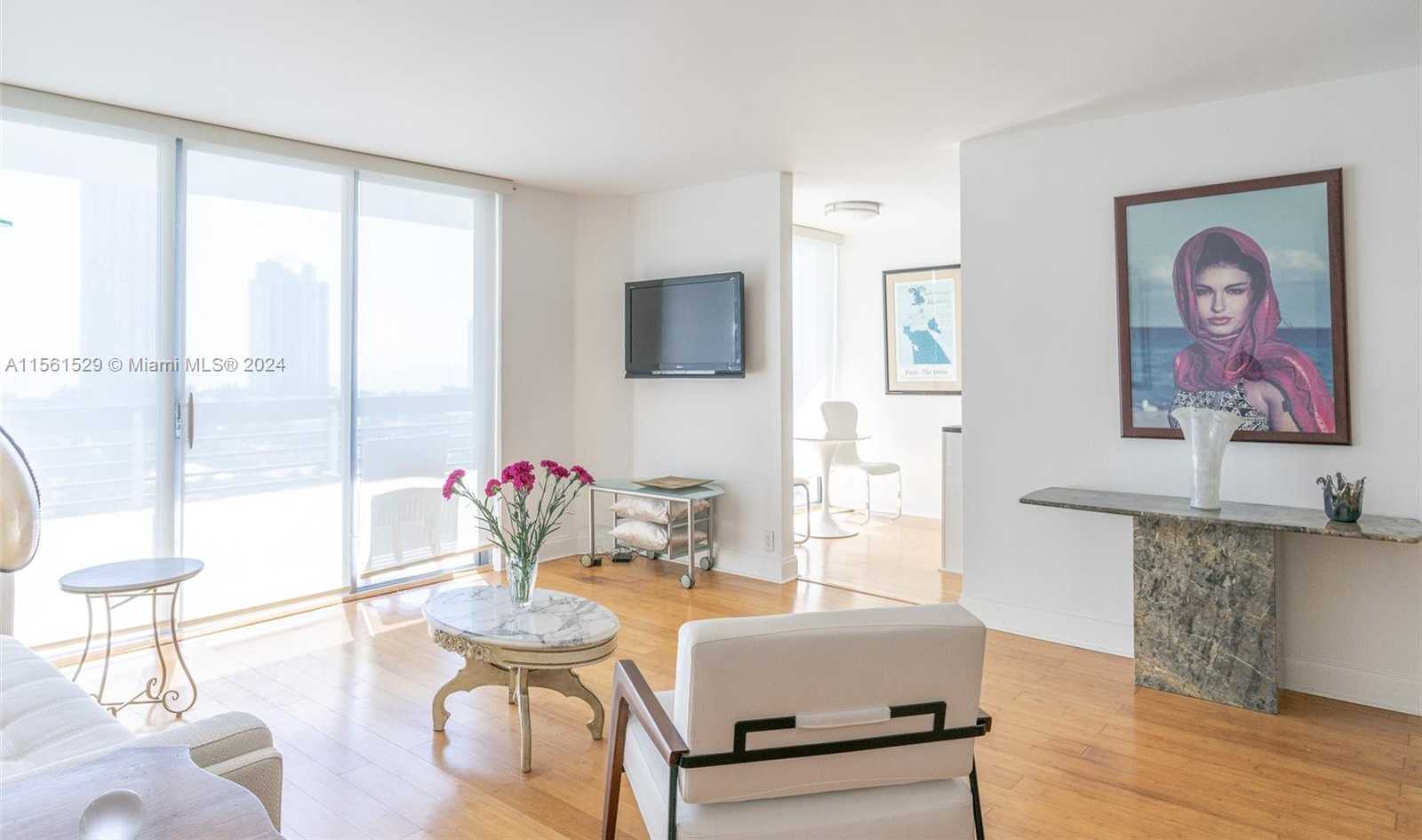 Small Image of 19101 MYSTIC POINTE DR #1411, Aventura Number 4