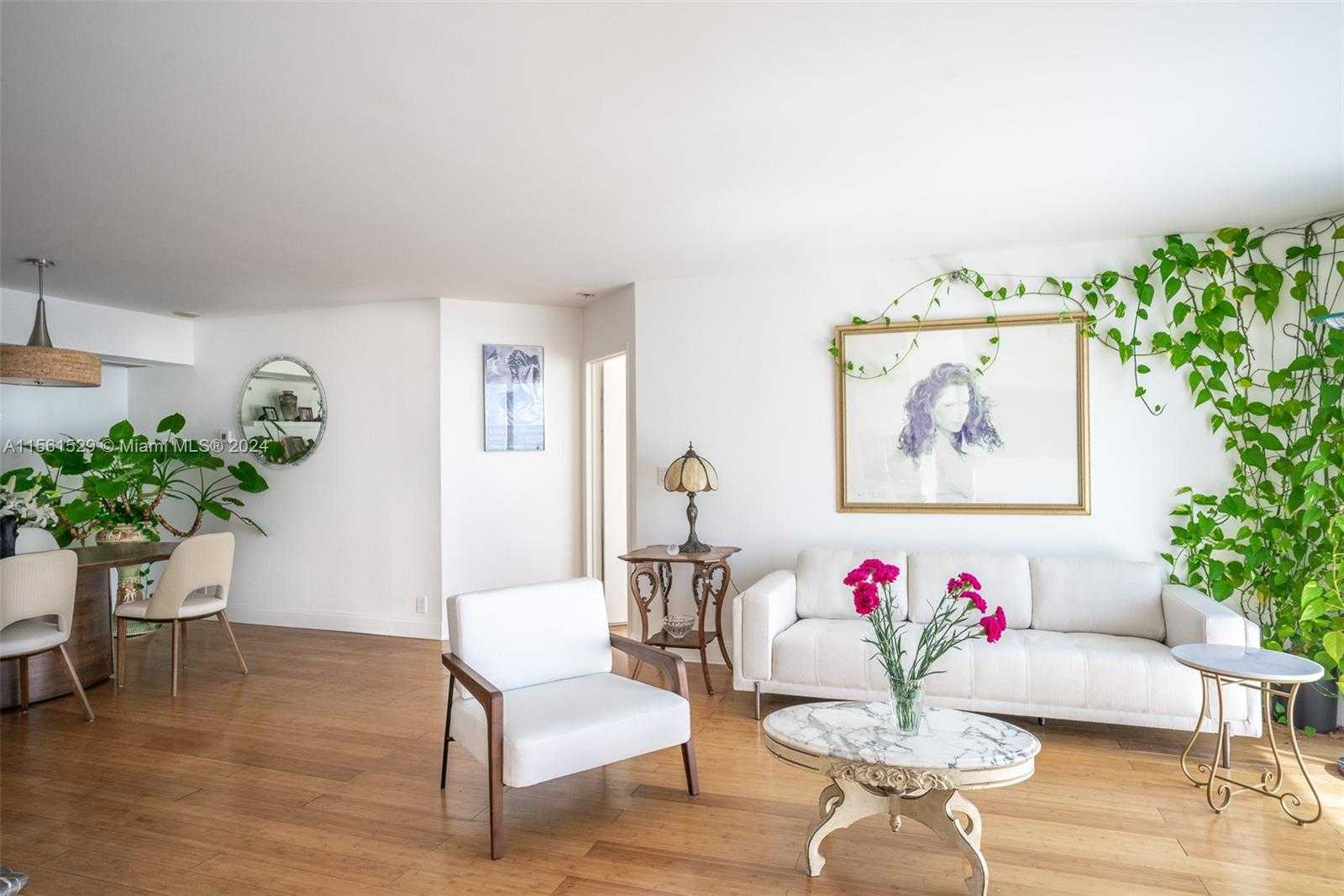 Small Image of 19101 MYSTIC POINTE DR #1411, Aventura Number 6