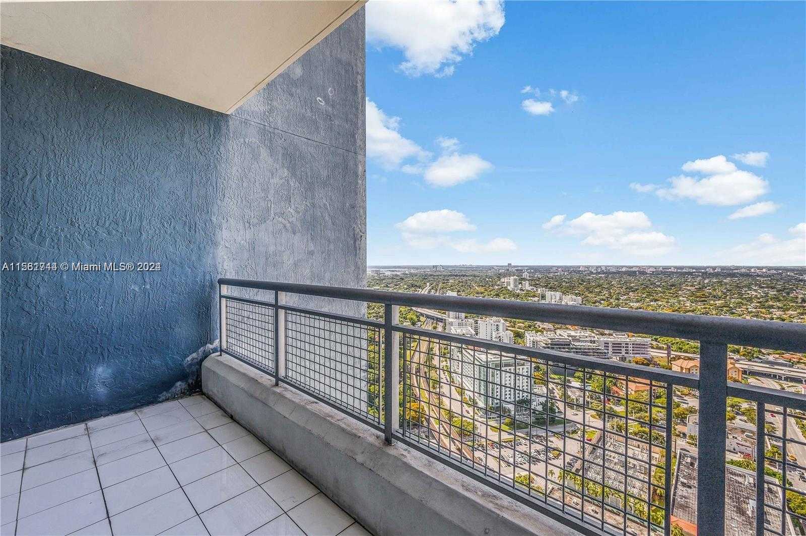 Small Image of 60 SOUTH WEST 13TH ST #3618, Miami Number 18