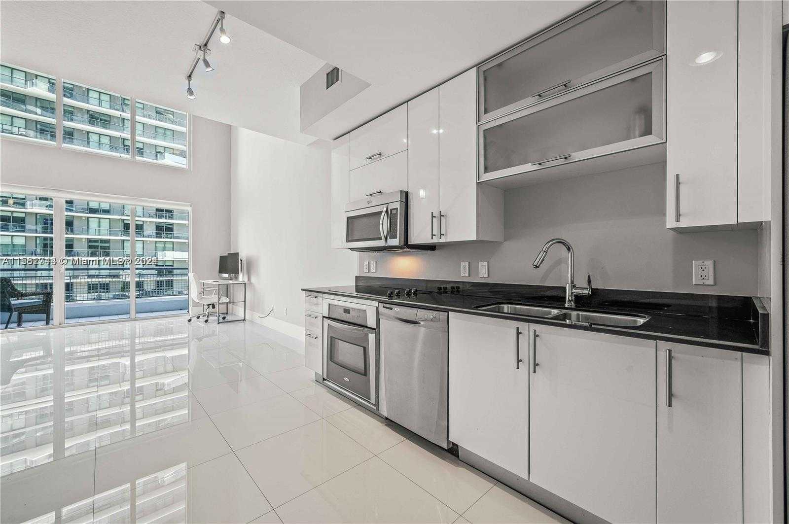 Small Image of 60 SOUTH WEST 13TH ST #3618, Miami Number 3