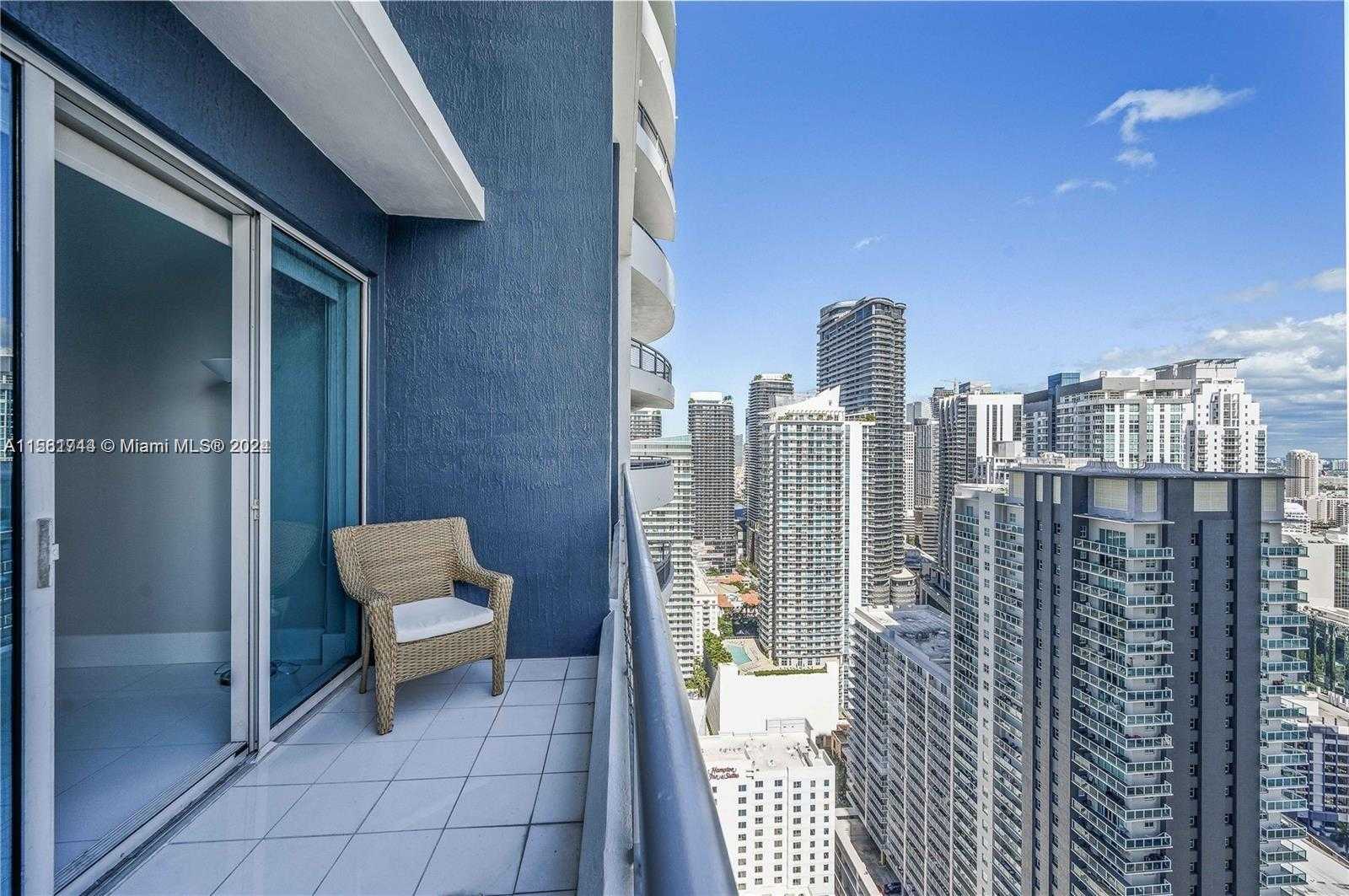 Small Image of 60 SOUTH WEST 13TH ST #3618, Miami Number 6