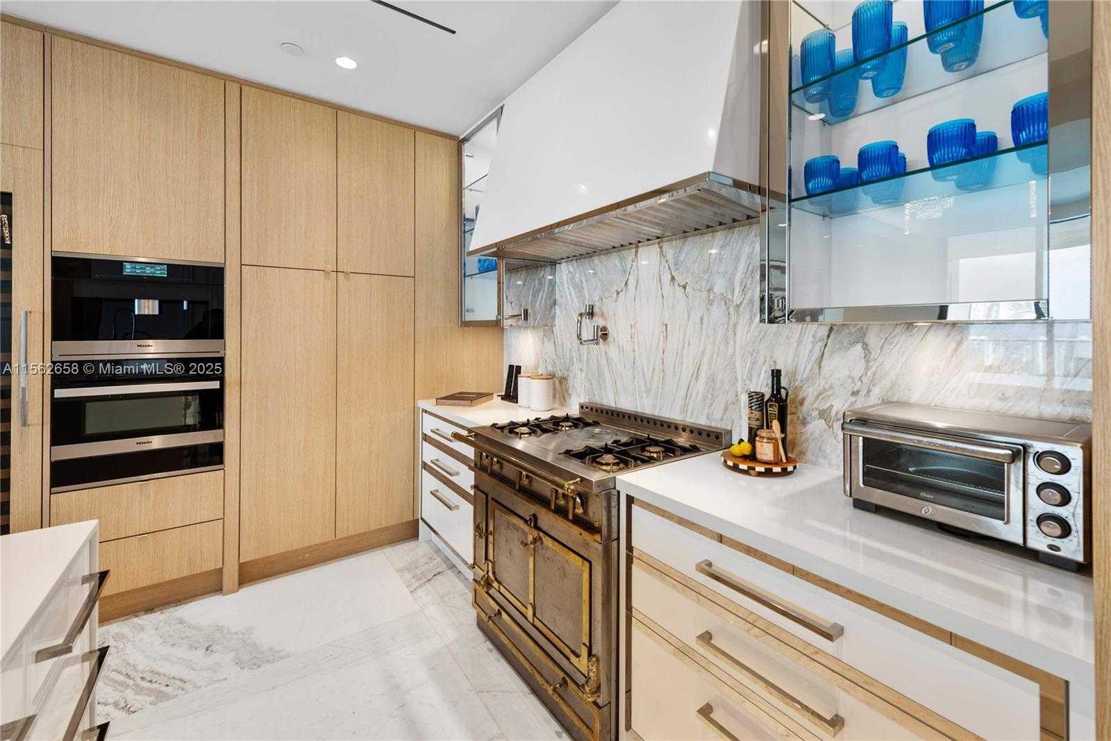 Small Image of 17901 COLLINS AVE #3406, Sunny Isles Beach Number 14