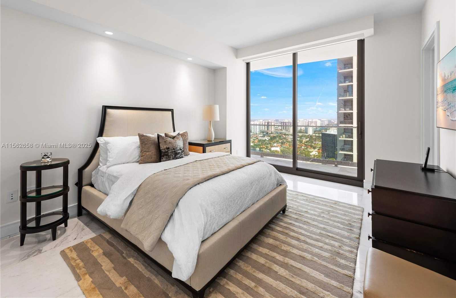 Small Image of 17901 COLLINS AVE #3406, Sunny Isles Beach Number 29