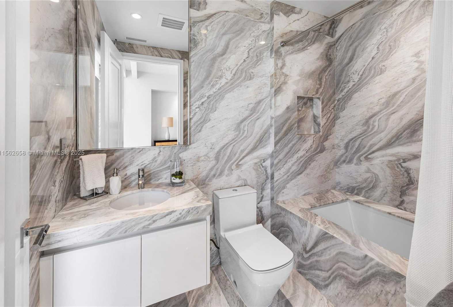Small Image of 17901 COLLINS AVE #3406, Sunny Isles Beach Number 30