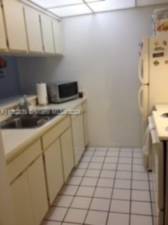 Small Image of 8160 GENEVA CT #206, Doral Number 2