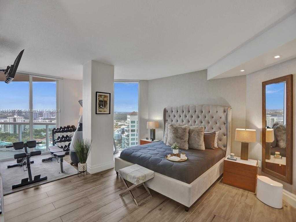 Small Image of 3370 HIDDEN BAY DR #3800, Aventura Number 29