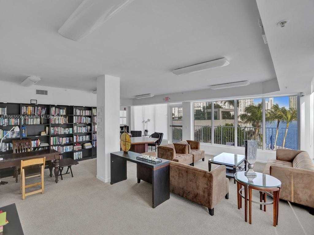 Small Image of 3370 HIDDEN BAY DR #3800, Aventura Number 44