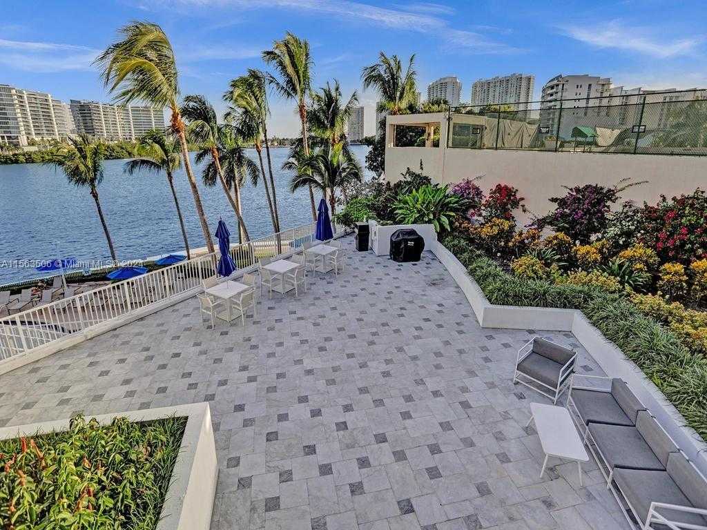 Small Image of 3370 HIDDEN BAY DR #3800, Aventura Number 74