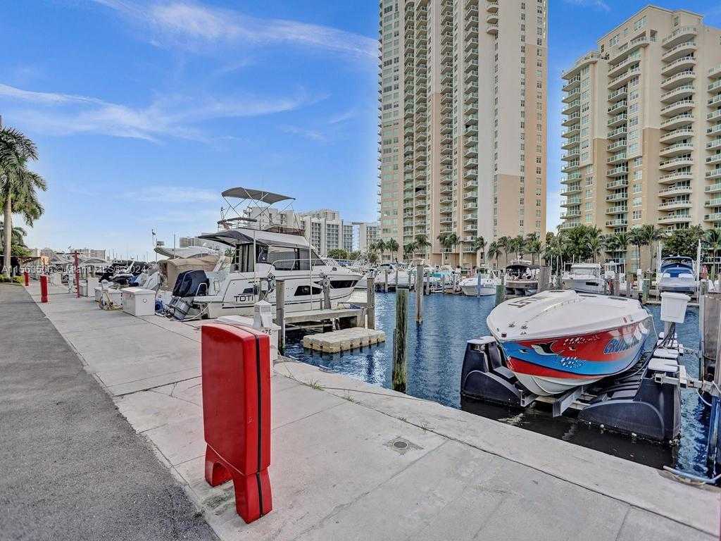 Small Image of 3370 HIDDEN BAY DR #3800, Aventura Number 80