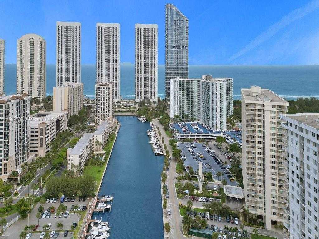 Small Image of 300 BAYVIEW DR #906, Sunny Isles Beach Number 86