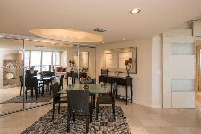 Small Image of 21205 YACHT CLUB DR #3209, Aventura Number 13