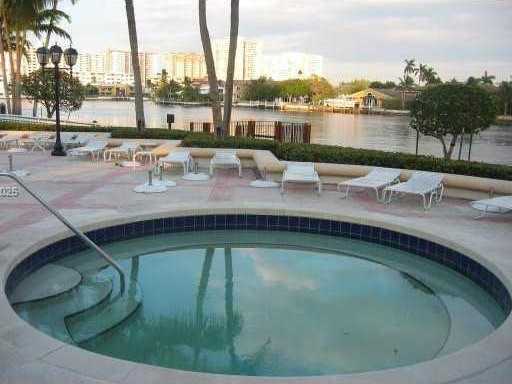 Small Image of 21205 YACHT CLUB DR #3209, Aventura Number 51