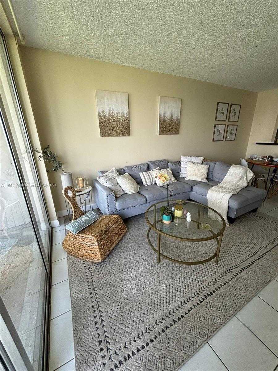 Small Image of 9430 POINCIANA PL #212, Davie Number 2