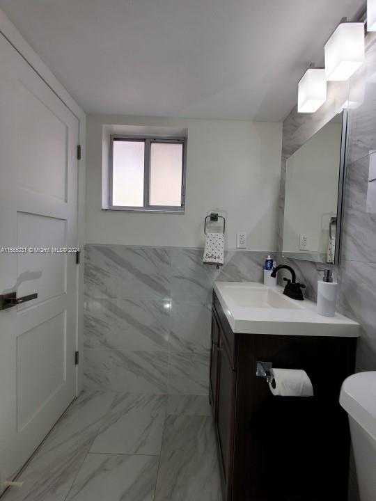 Small Image of 259 SOUTH CYPRESS RD #526, Pompano Beach Number 20