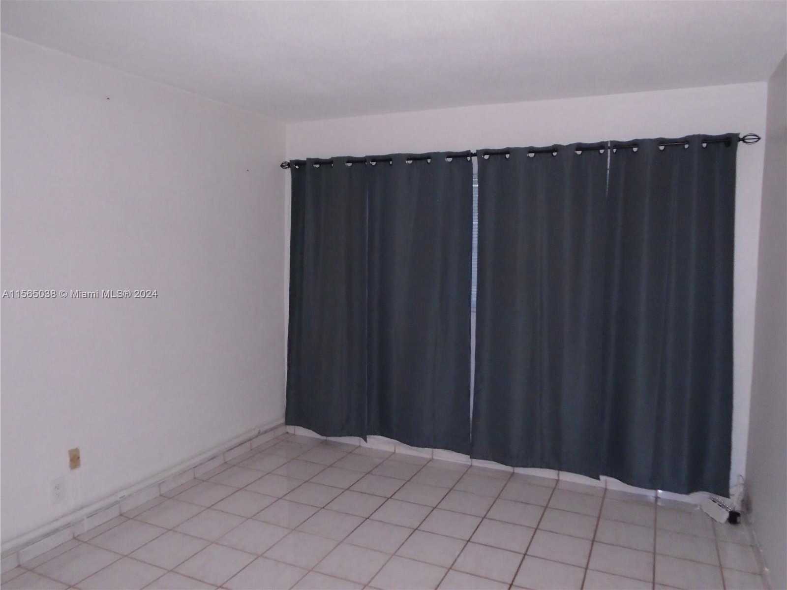 Small Image of 1450 NORTH EAST 170TH ST #102, North Miami Beach Number 13