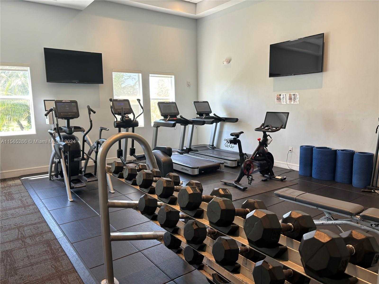 Small Image of 5300 NORTH WEST 87TH AVE #910, Doral Number 16