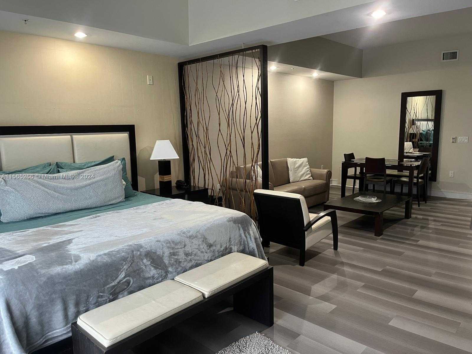 Small Image of 5300 NORTH WEST 87TH AVE #910, Doral Number 6