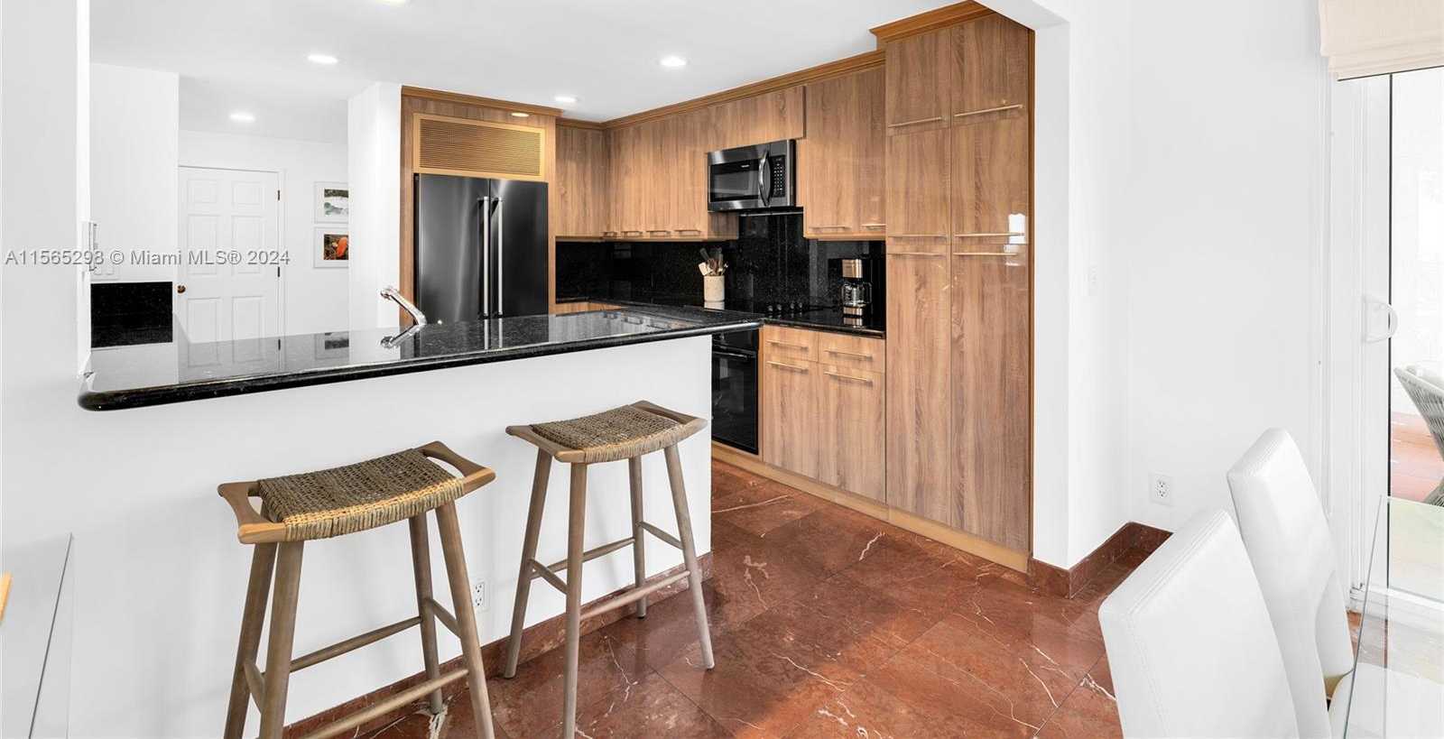Small Image of 2221 FISHER ISLAND DR #3201, Miami Beach Number 15