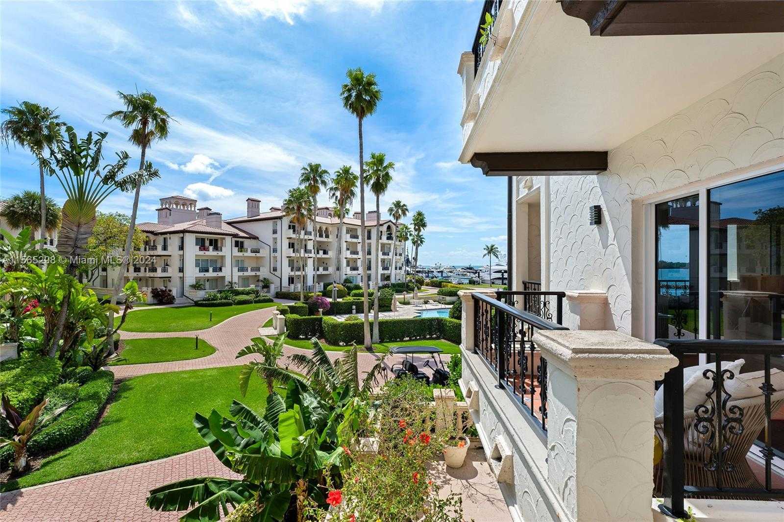Small Image of 2221 FISHER ISLAND DR #3201, Miami Beach Number 17