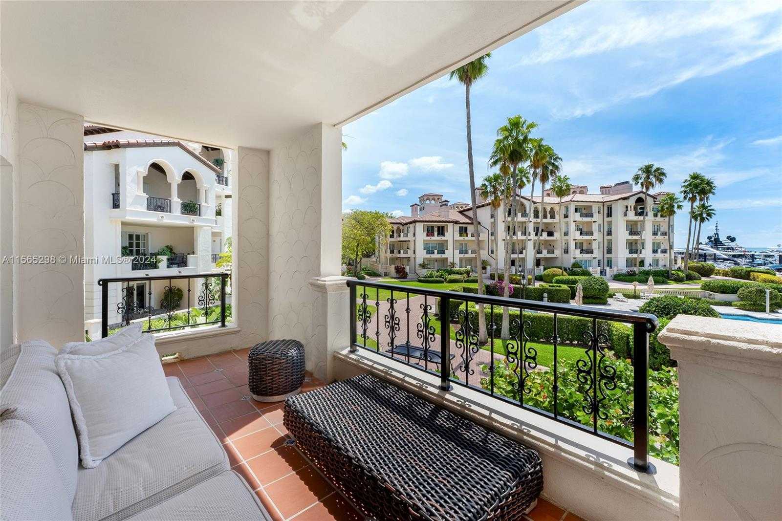 Small Image of 2221 FISHER ISLAND DR #3201, Miami Beach Number 23