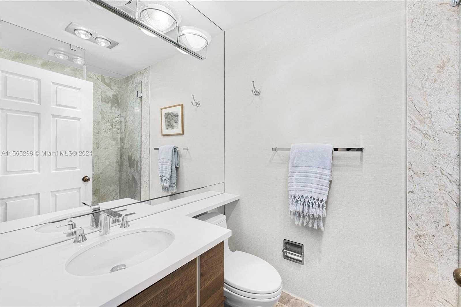 Small Image of 2221 FISHER ISLAND DR #3201, Miami Beach Number 34