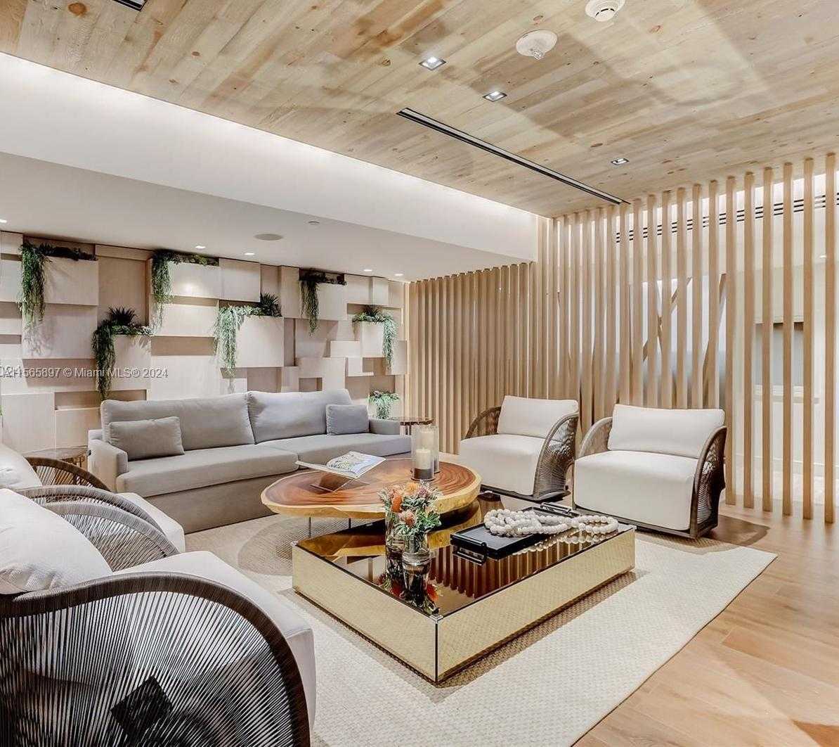 Small Image of 2301 COLLINS AVE #611, Miami Beach Number 17