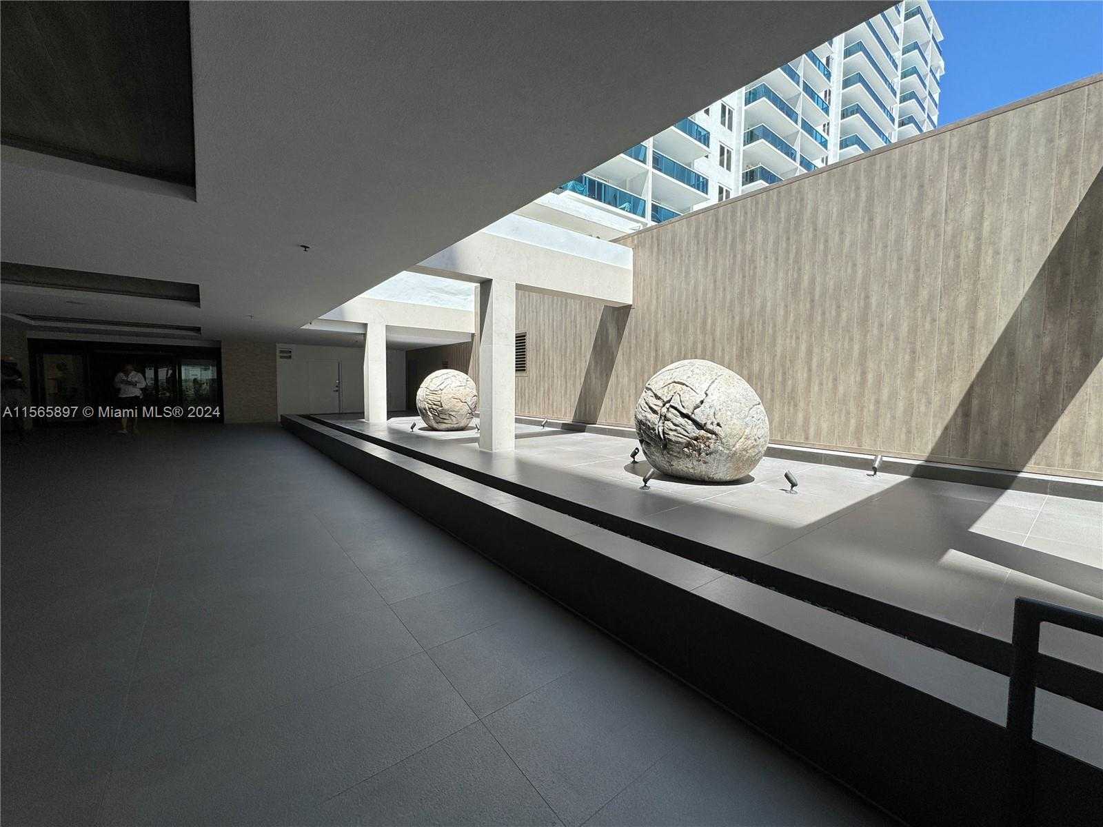 Small Image of 2301 COLLINS AVE #611, Miami Beach Number 22
