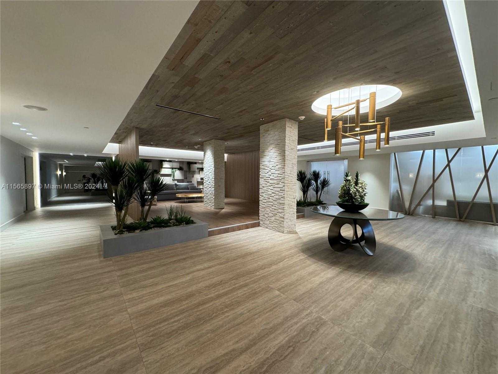 Small Image of 2301 COLLINS AVE #611, Miami Beach Number 24