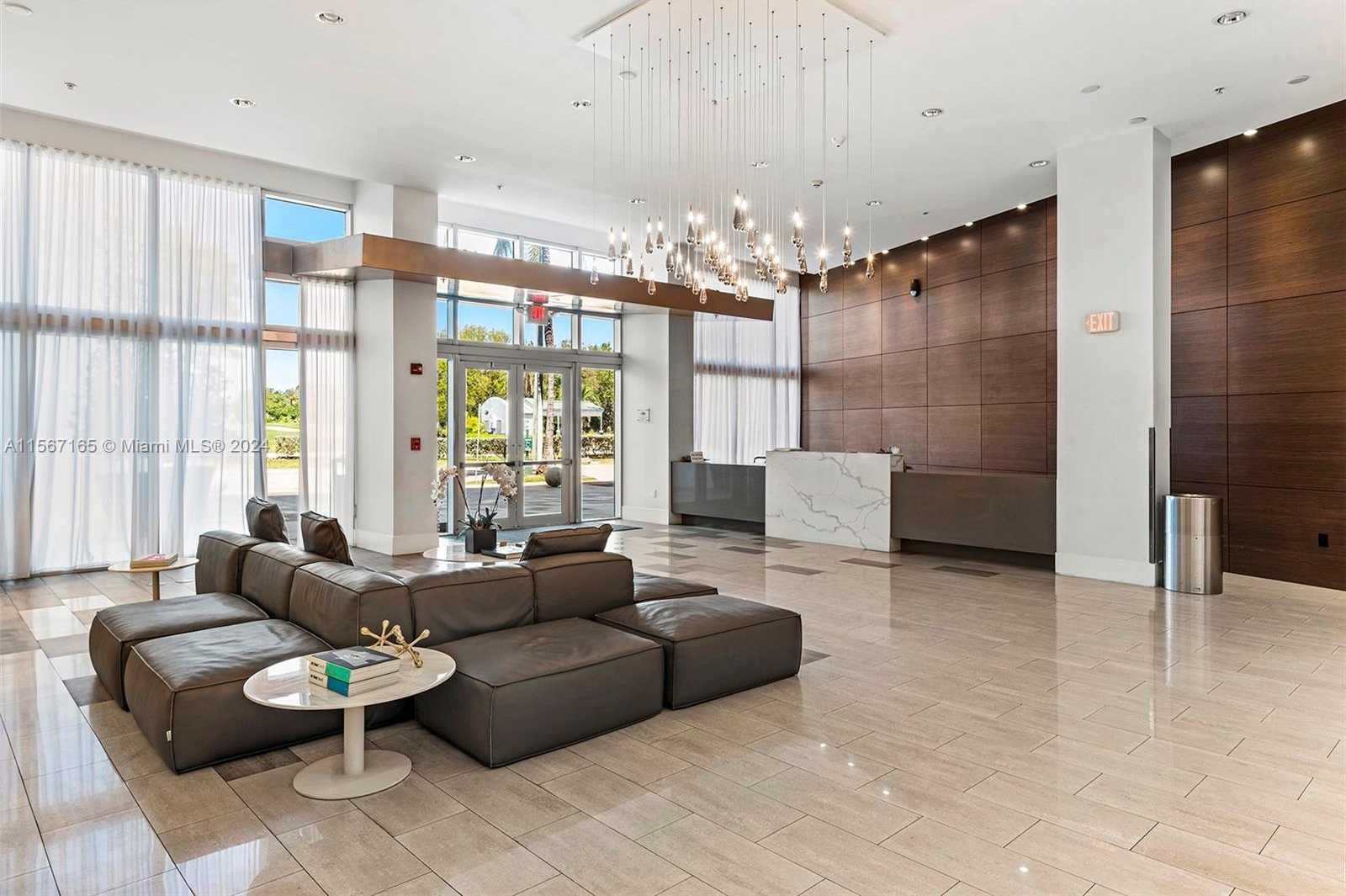 Small Image of 2001 MERIDIAN AVE #517, Miami Beach Number 28